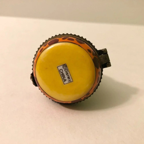 The Lion King II Simba's Pride Kuvo Small Trinket Box Ocean Spray - Picture 8 of 11